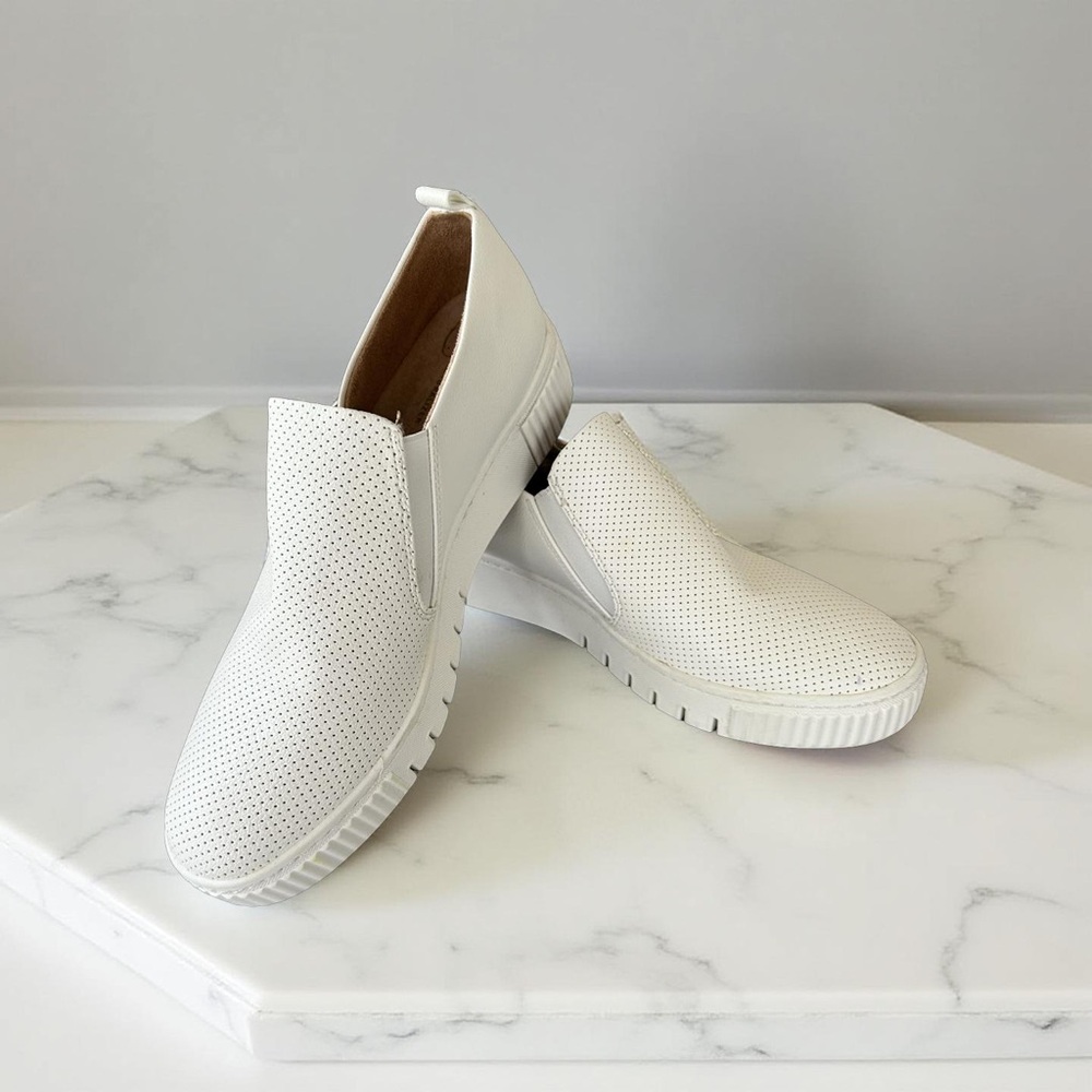 Sole Naturalizer. White, Perforated upper, Women’s Slip-On At-Leisure Shoe.